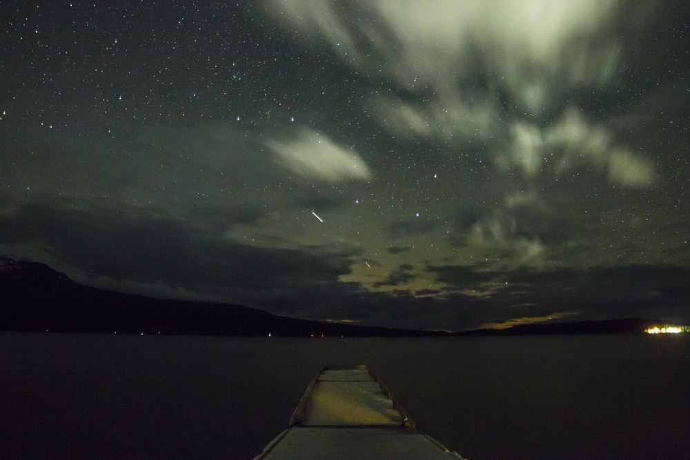 Diamond Skies Over Diamond Lake