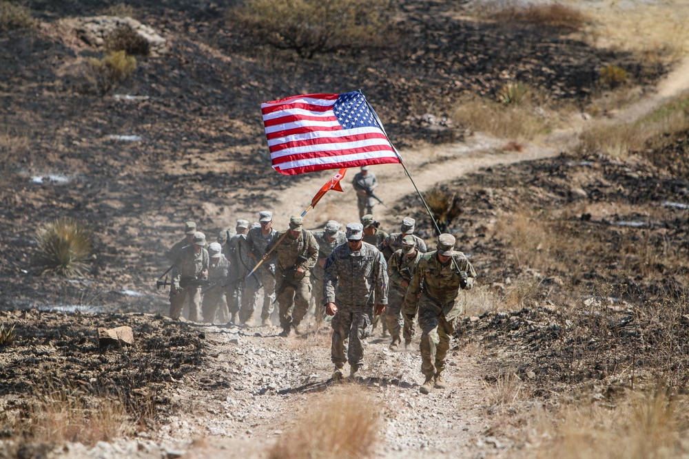 Alpha Co., 40th ESB Soldiers live fire exercise