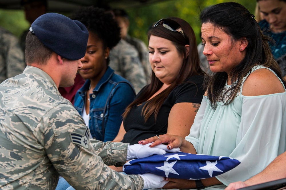 Scott honors military working dog's service