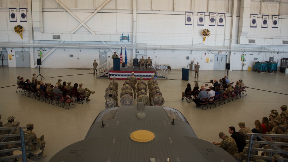 8th SOS change of command