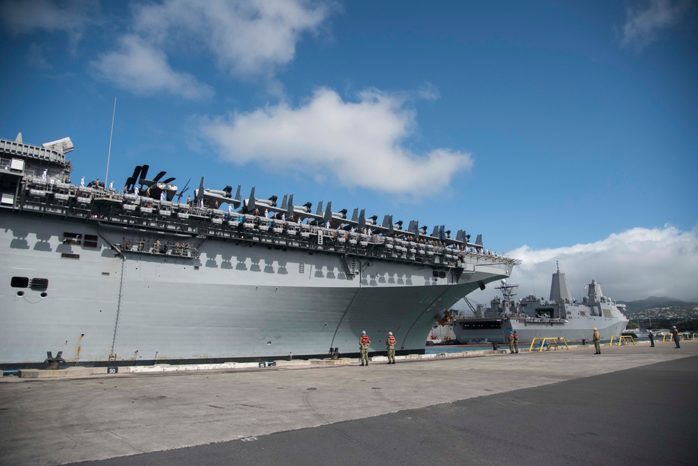 America Amphibious Ready Group (ARG)/15th Marine Expeditionary Unit (MEU) arrive on Joint Base Pearl Harbor-Hickam