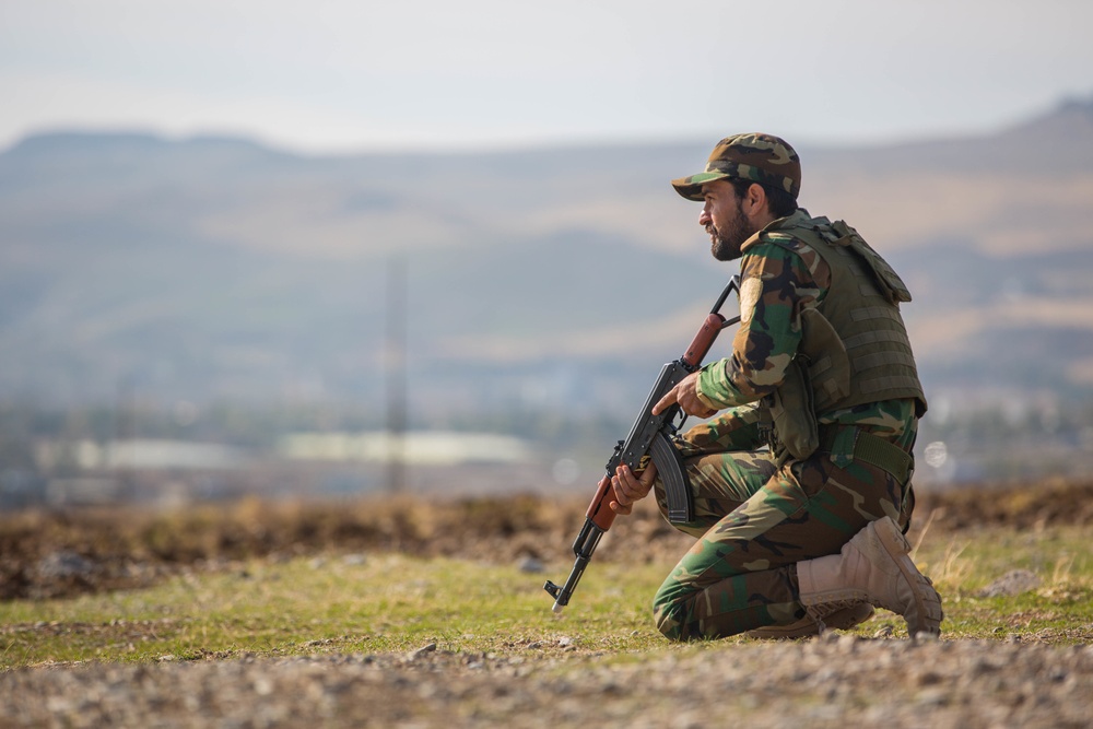 Security forces graduate course and demonstrate skills in Erbil