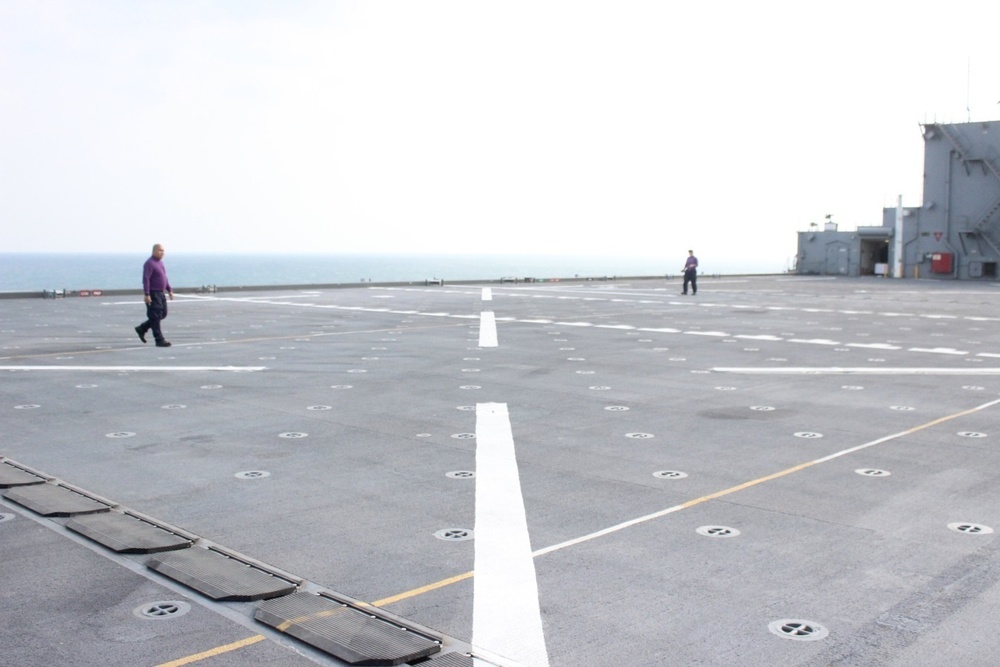 Underway aboard USS Lewis B. Puller