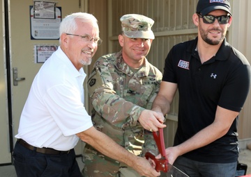 Remodeled USO opens in Kuwait