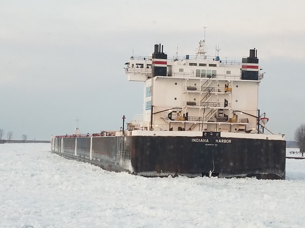 Motor vessel Indiana Harbor stuck in ice