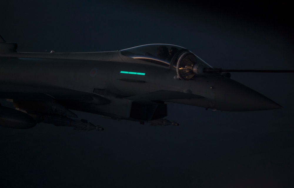 340th EARS refuels U.S. Navy F/A-18's and Royal Air Force GR4 Tornados over Iraq