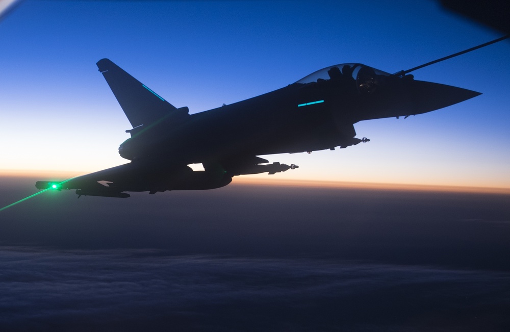 340th EARS refuels U.S. Navy F/A-18's and Royal Air Force GR4 Tornados over Iraq