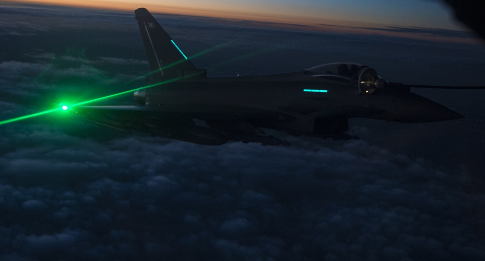 340th EARS refuels U.S. Navy F/A-18's and Royal Air Force GR4 Tornados over Iraq