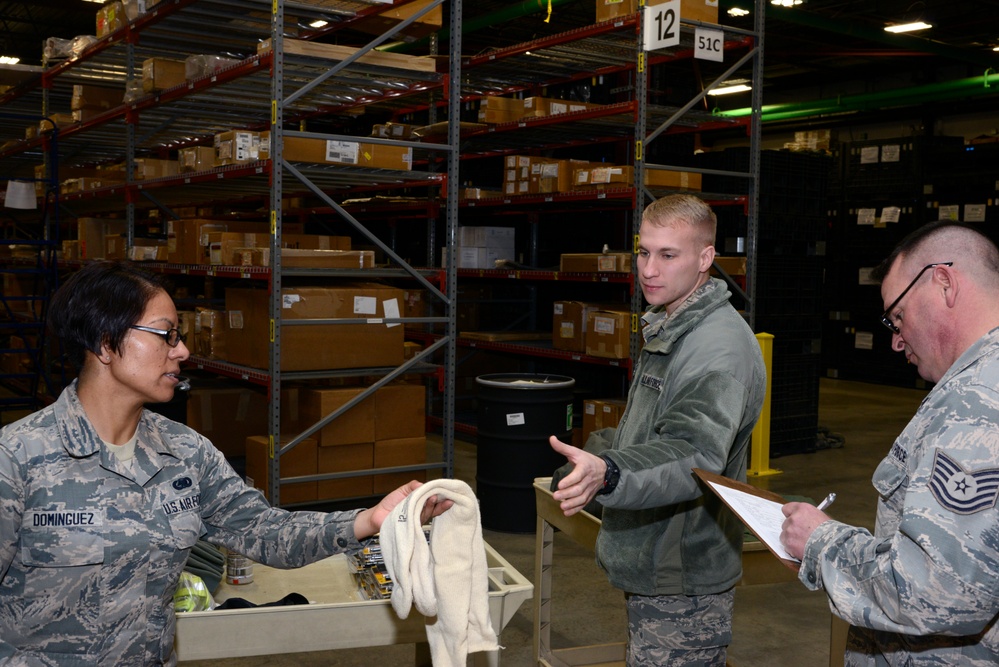 105th Airlift Wing prepares for snow response