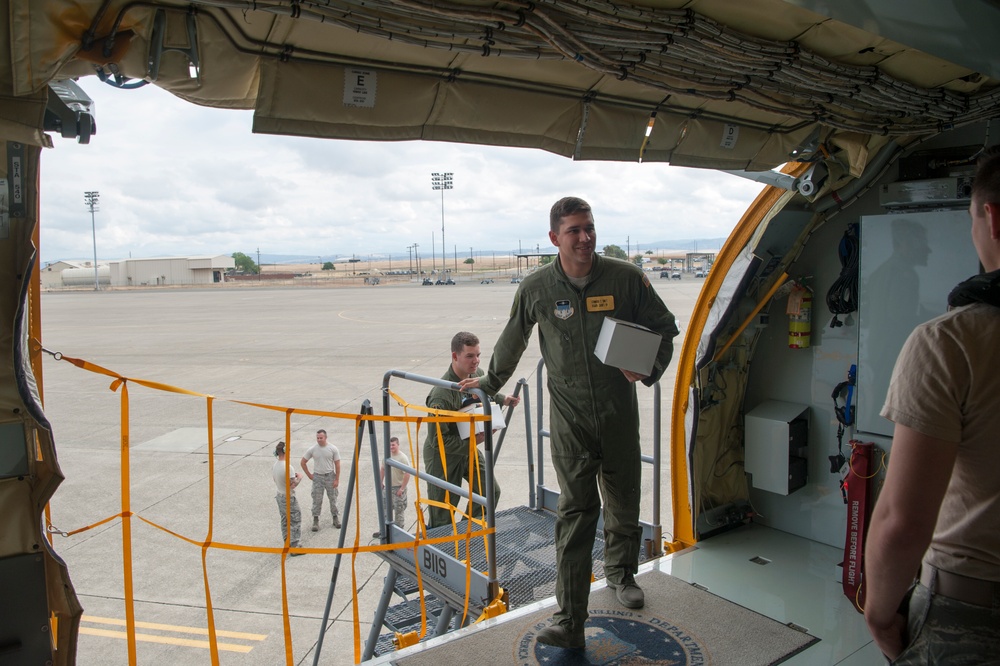 Academy cadets tour Beale operations