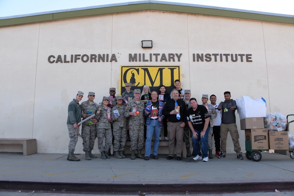 163d Attack Wing celebrates giving during holiday season