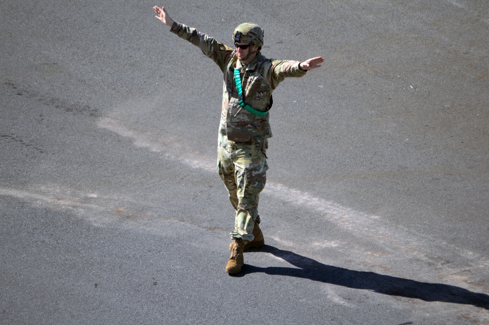 ‘Tropic Lightning’ Division loads up aboard Navy vessel for JRTC