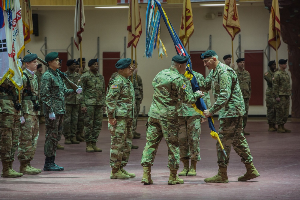 Lt. Gen. Vandal Change of Command