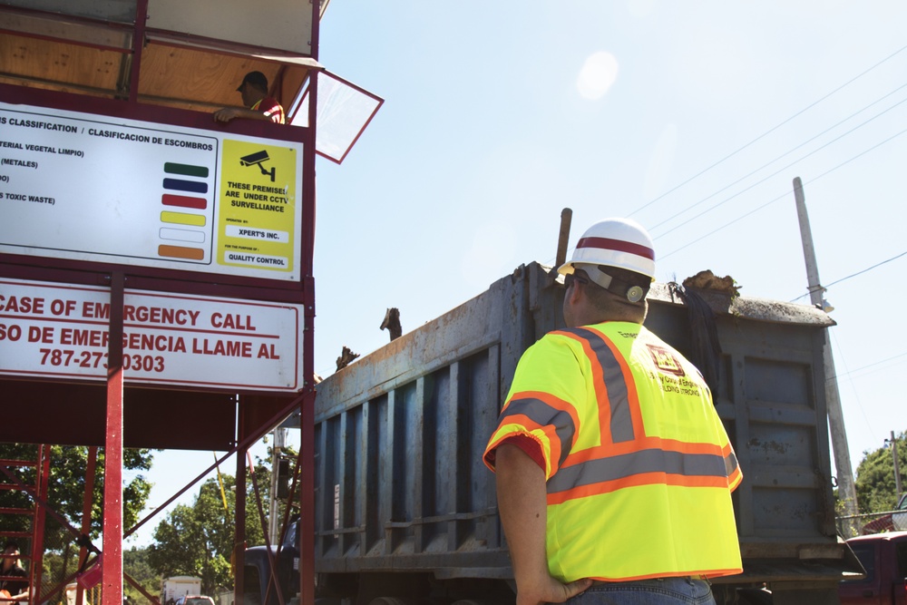USACE works to clear hurricane debris on island of Vieques