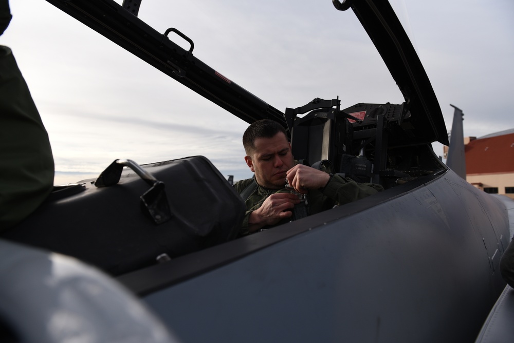 Hometown Heroes Fly with the 173rd Fighter Wing