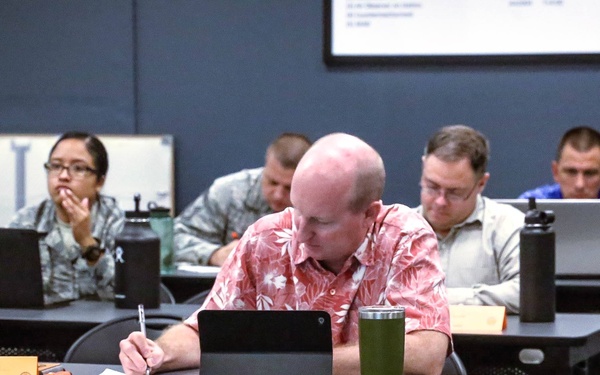 Center for Surface Combat Systems Detachment Pearl Harbor Hosts Project Management Boot Camp