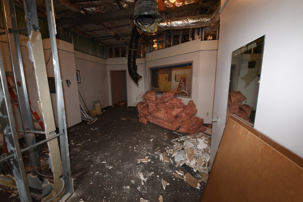 Hanger 302 Construction