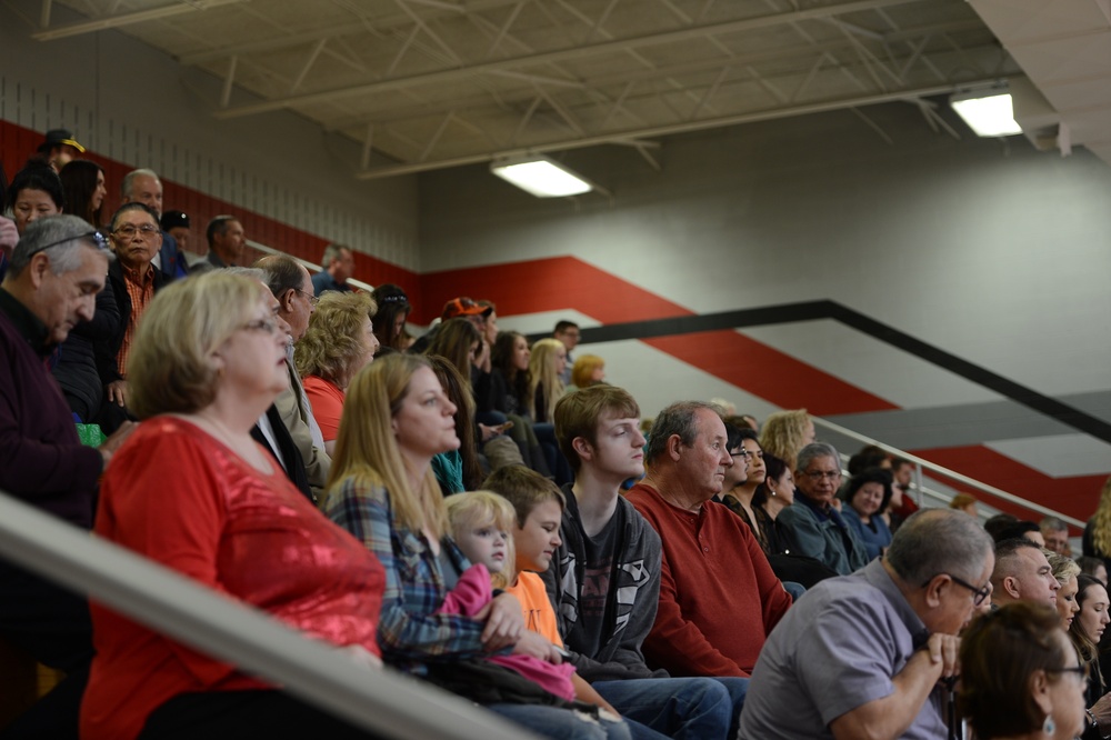 Waco Sends off Texas Guardsman