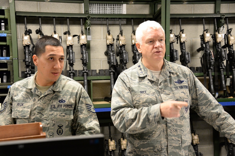 Lt. Gen. Rice Visits the 144th Fighter Wing