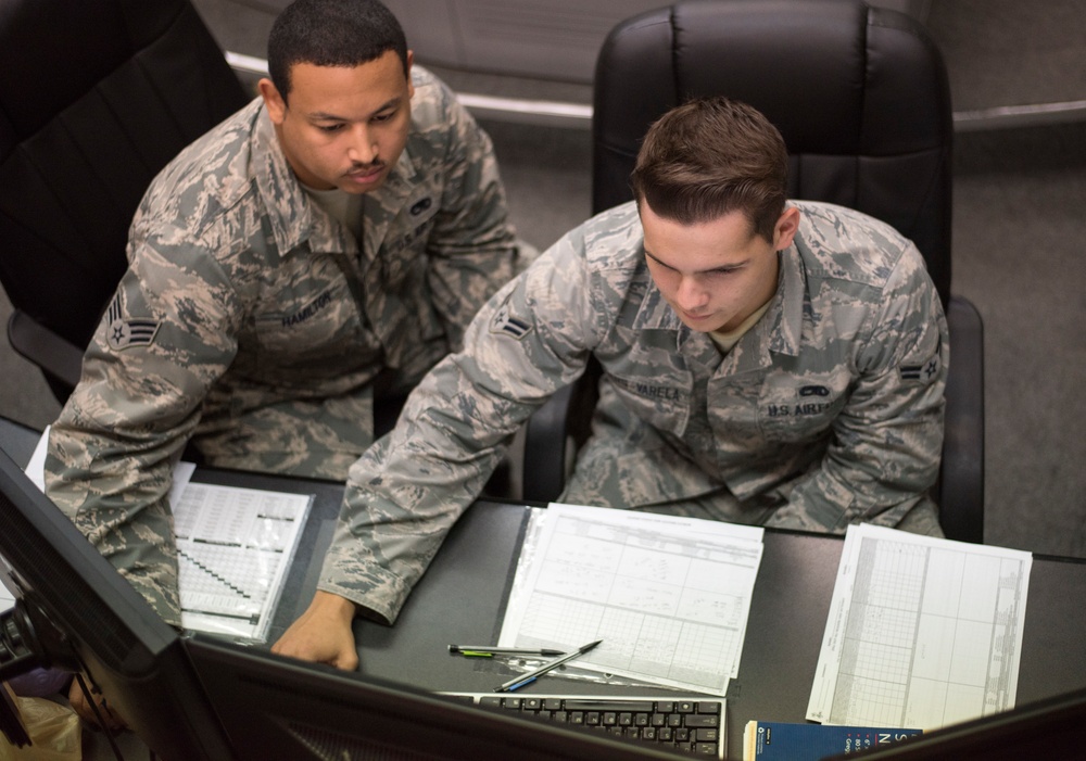 World’s Greatest MOC: 18th MXG Airmen manage aircraft repairs