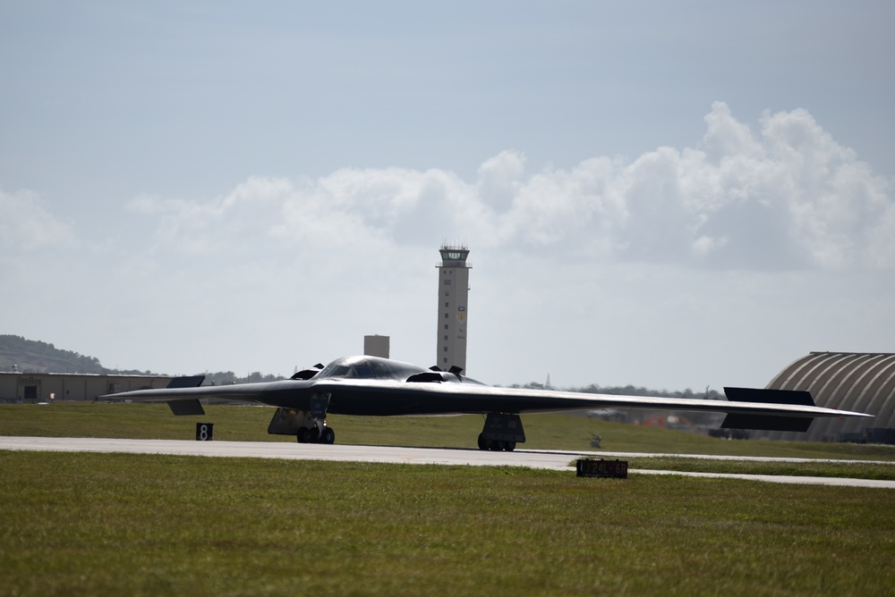 Two U.S. Air Force B-2 Spirits land at Andersen AFB