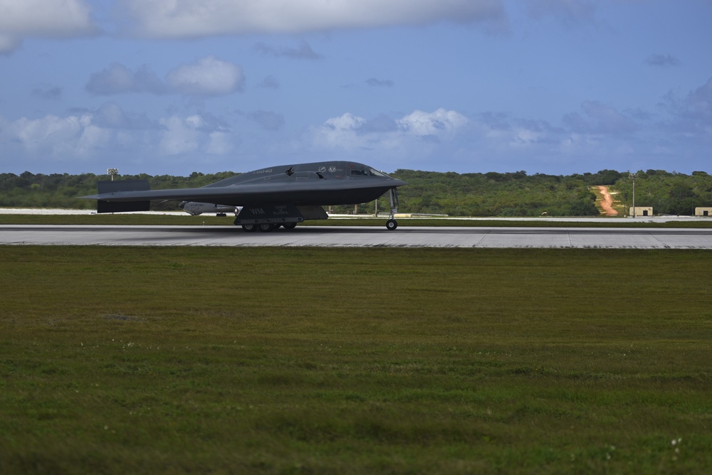 Two U.S. Air Force b-2 Spirits land at Andersen AFB