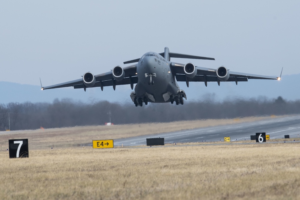 Operators continue worldwide airlift support