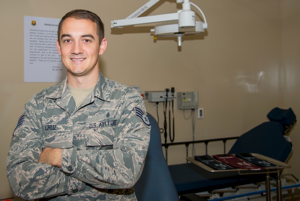 Thanksgiving miracle: Airman saves boy’s life
