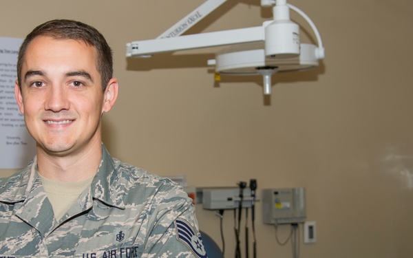 Thanksgiving miracle: Airman saves boy’s life