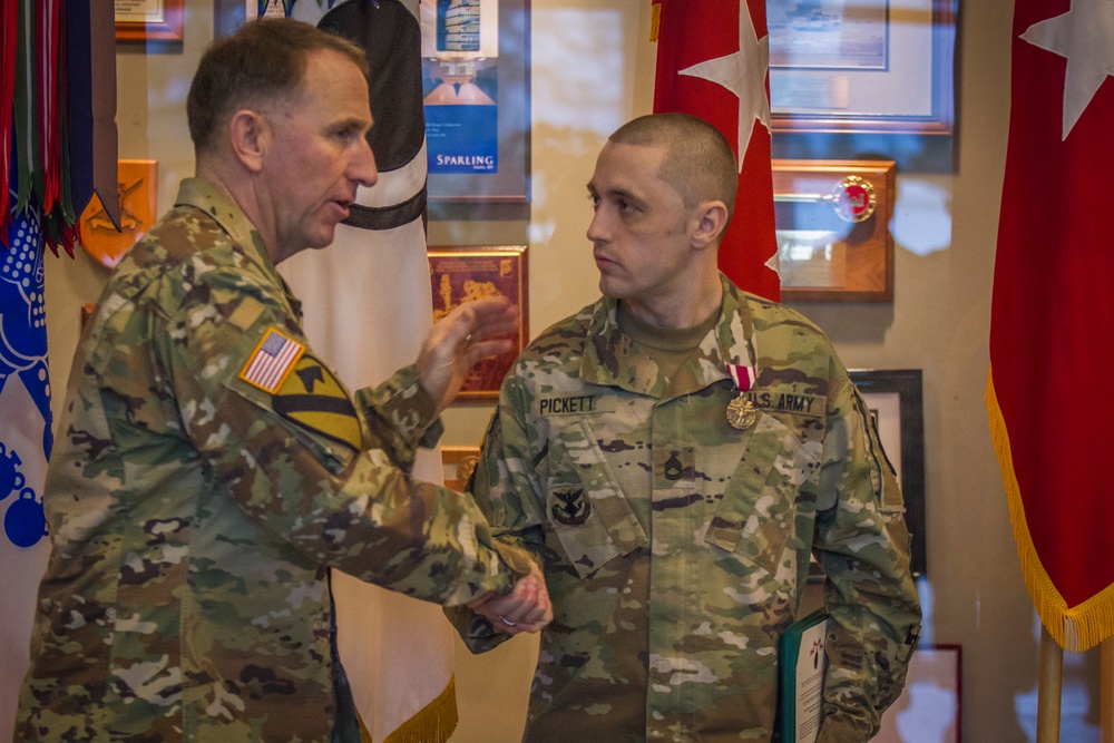 Soldier Receives Career Counselor Award