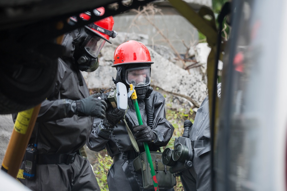 DVIDS - Images - Miami-Dade Hosts CBRN Exercise [Image 1 of 46]