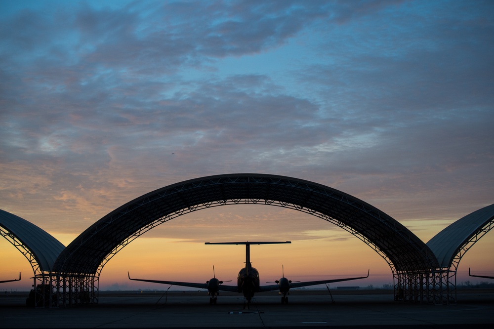 Will Rogers Air National Guard Base: MC-12W at Sunrise