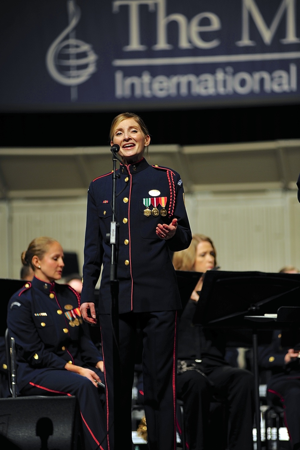 Coast Guard Band performs at International Conference in Chicago