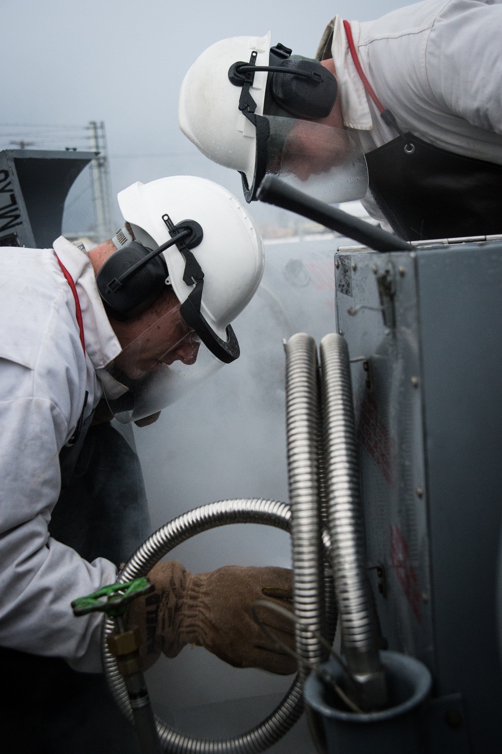 LOX and load Fuels Airmen breathe life into aviation