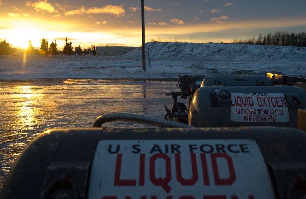 LOX and load Fuels Airmen breathe life into aviation