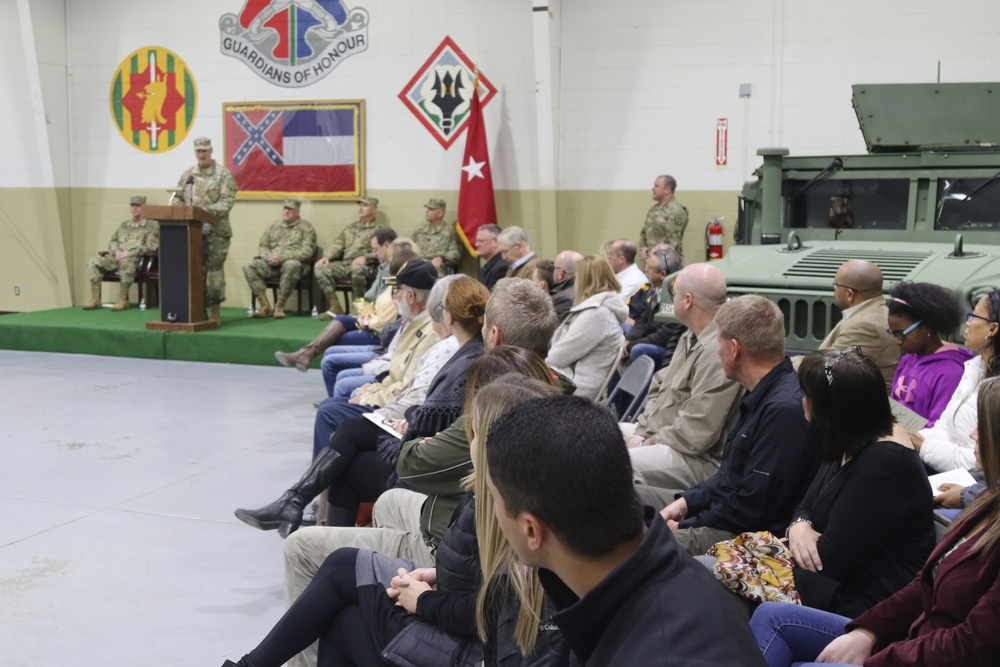 112th Military Police Battalion Receives New Commander