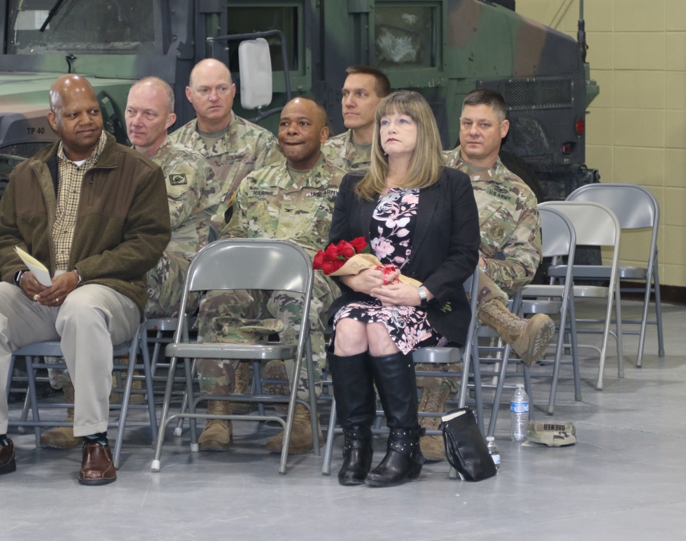 112th Military Police Battalion Receives New Commander