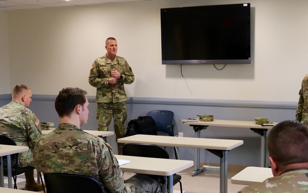 RHC-A leaders visit Fort Campbell WTB