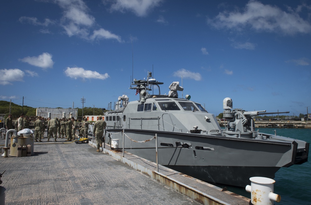 Coastal Riverine Squadron 2 Conducts Mark VI Boat Training In Support Of Coastal Riverine Group 1