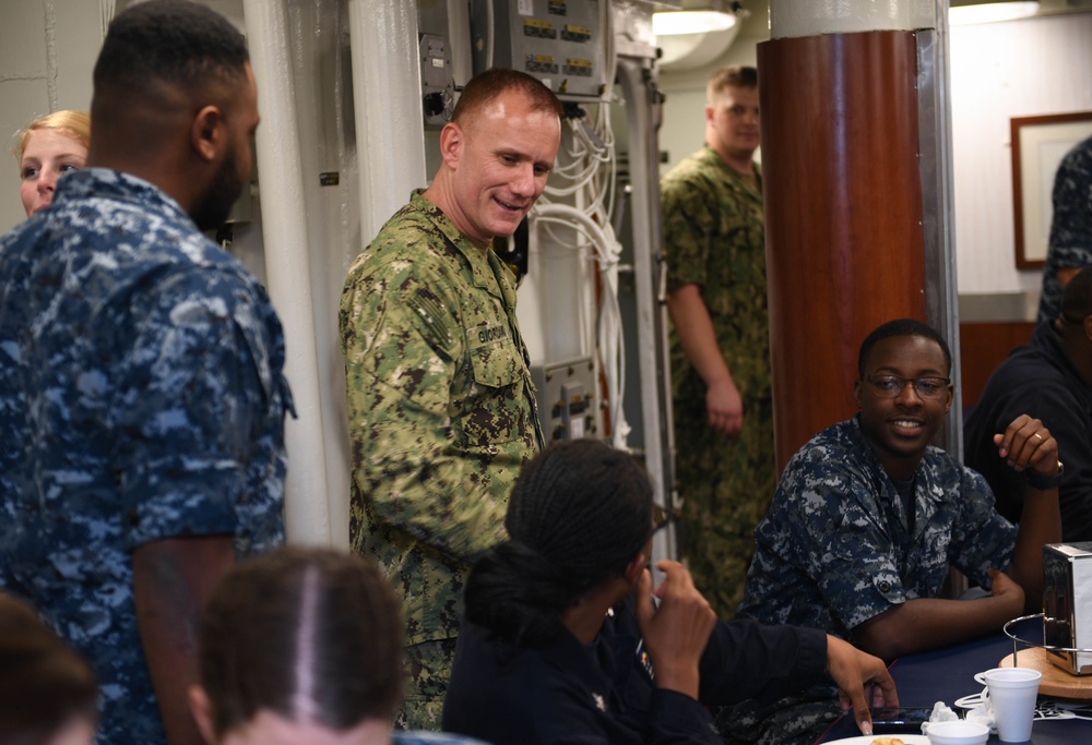 Master Chief Petty Officer of the Navy Steven S. Giordano visits USS Chung-Hoon (DDG 93)