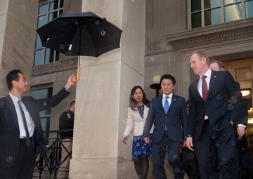 DSD hosts Japanese Minister of State for Space Policy