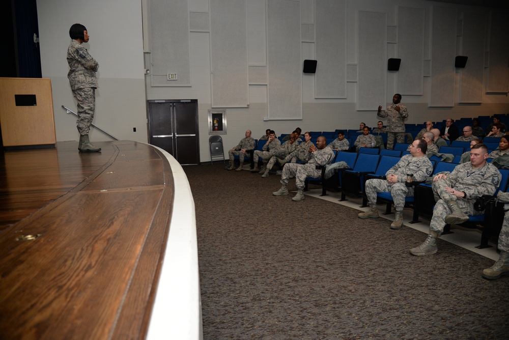 Chief of Diversity and Inclusion visits Scott Air Force Base