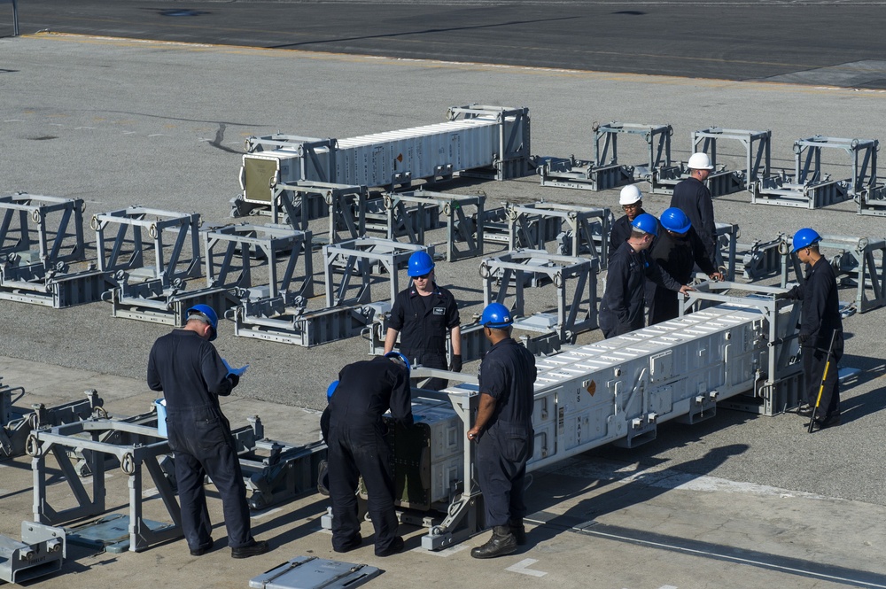 USS Lake Champlain Missile Onload