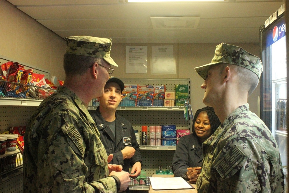 Rear Adm. Grafton Chase visits USS Puller