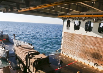 U.S., French complete pivotal deployment in the U.S. 5th Fleet