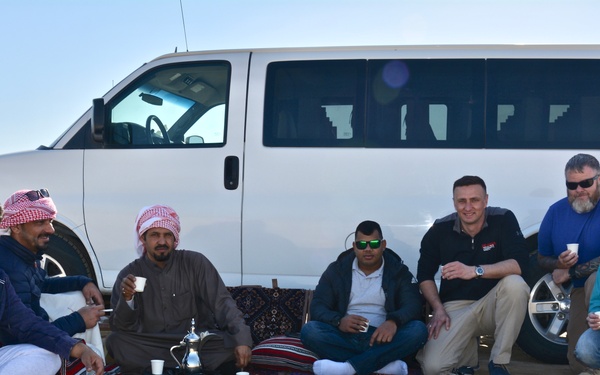 Kuwait Veterinarian Branch Chief visits local Falconer