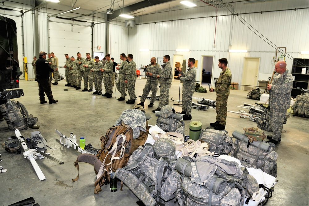 Students build knot-tying skills as part of Cold-Weather Operations Course at Fort McCoy