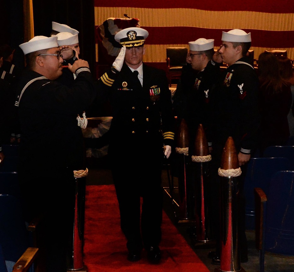 USS Pittsburgh (SSN 720) Holds Change of Command Ceremony