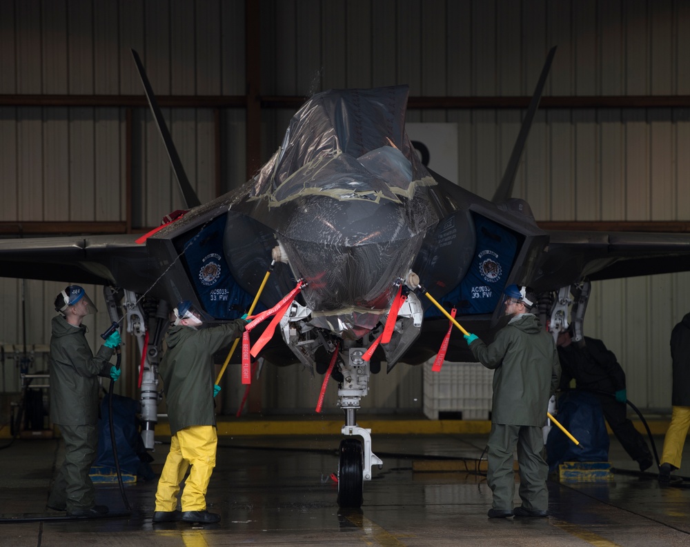 33 FW washes an F-35A