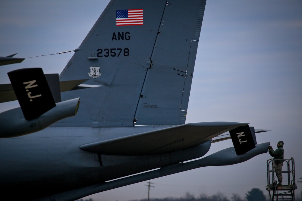 108th Wing maintenance